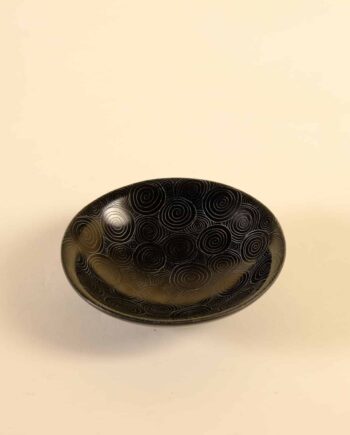 Coupelle ronde, noir gravé, Kenya