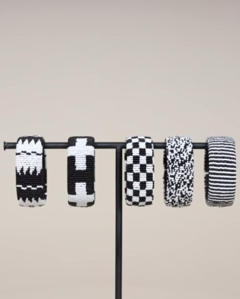 Bracelet Zoulou en perle noir et blanc