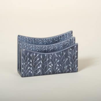 Porte-courrier gris gravé du Kenya